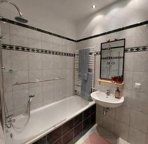 Schoene In - Neustadt Apartament *